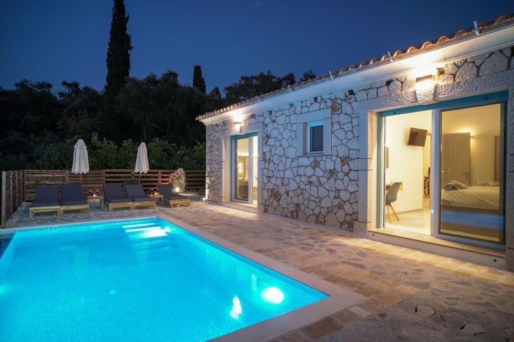 Villa Di Pietra II Liapades Exterior foto